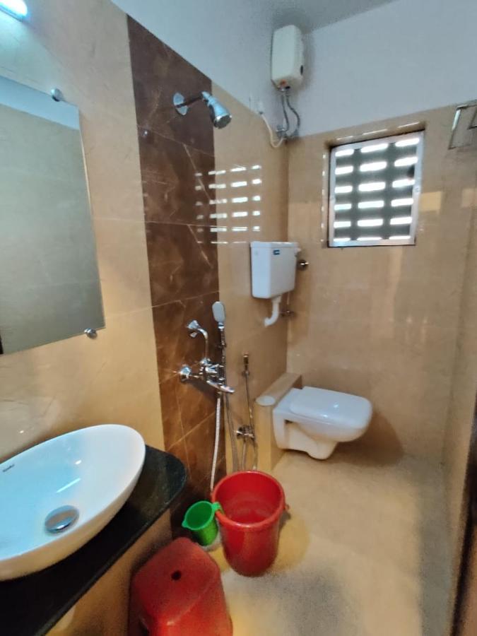 Hotel Surya Grande Kudal  ภายนอก รูปภาพ
